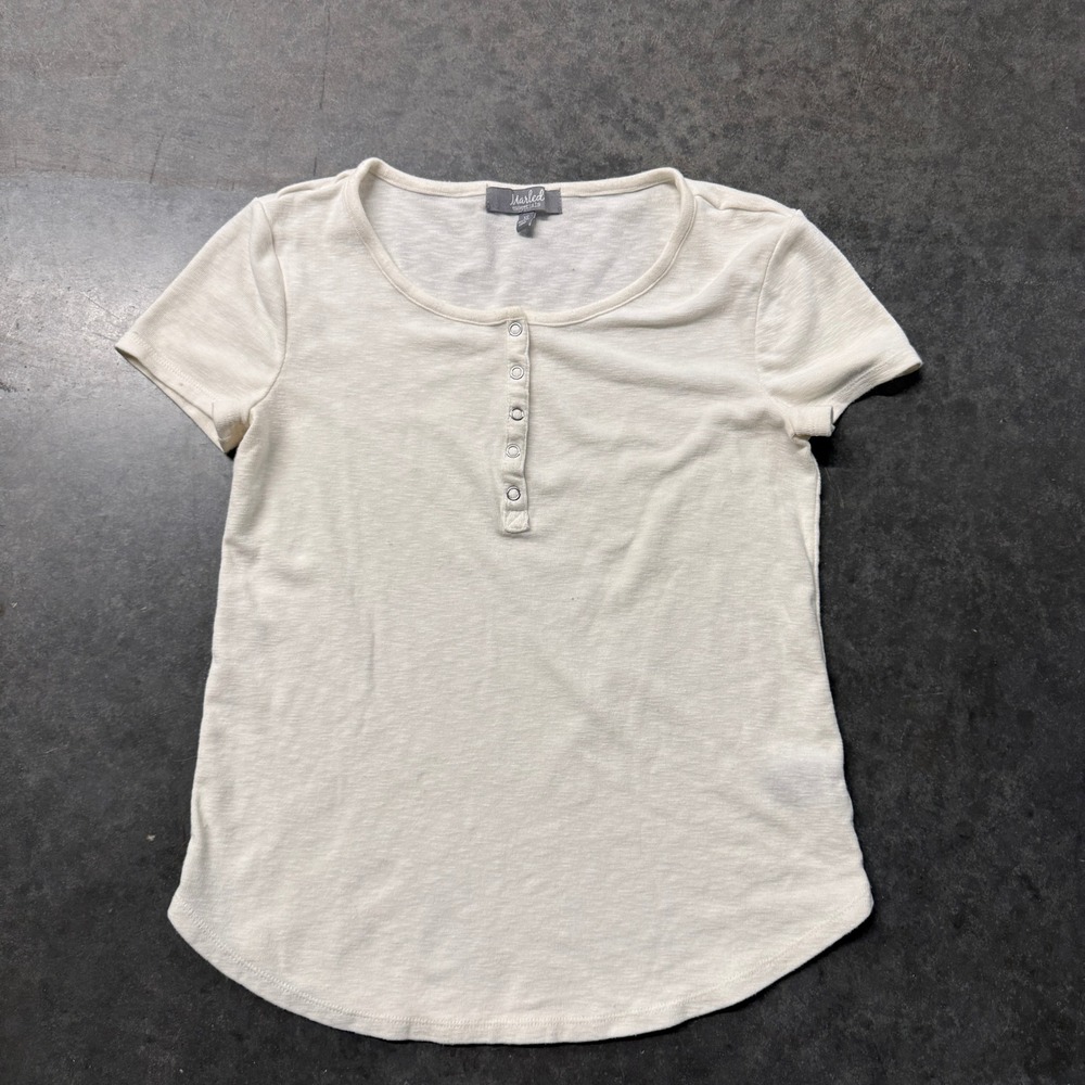 Marled Essentials Womens XS Cream Short Sleeve Henley Top Curved Hem Off White